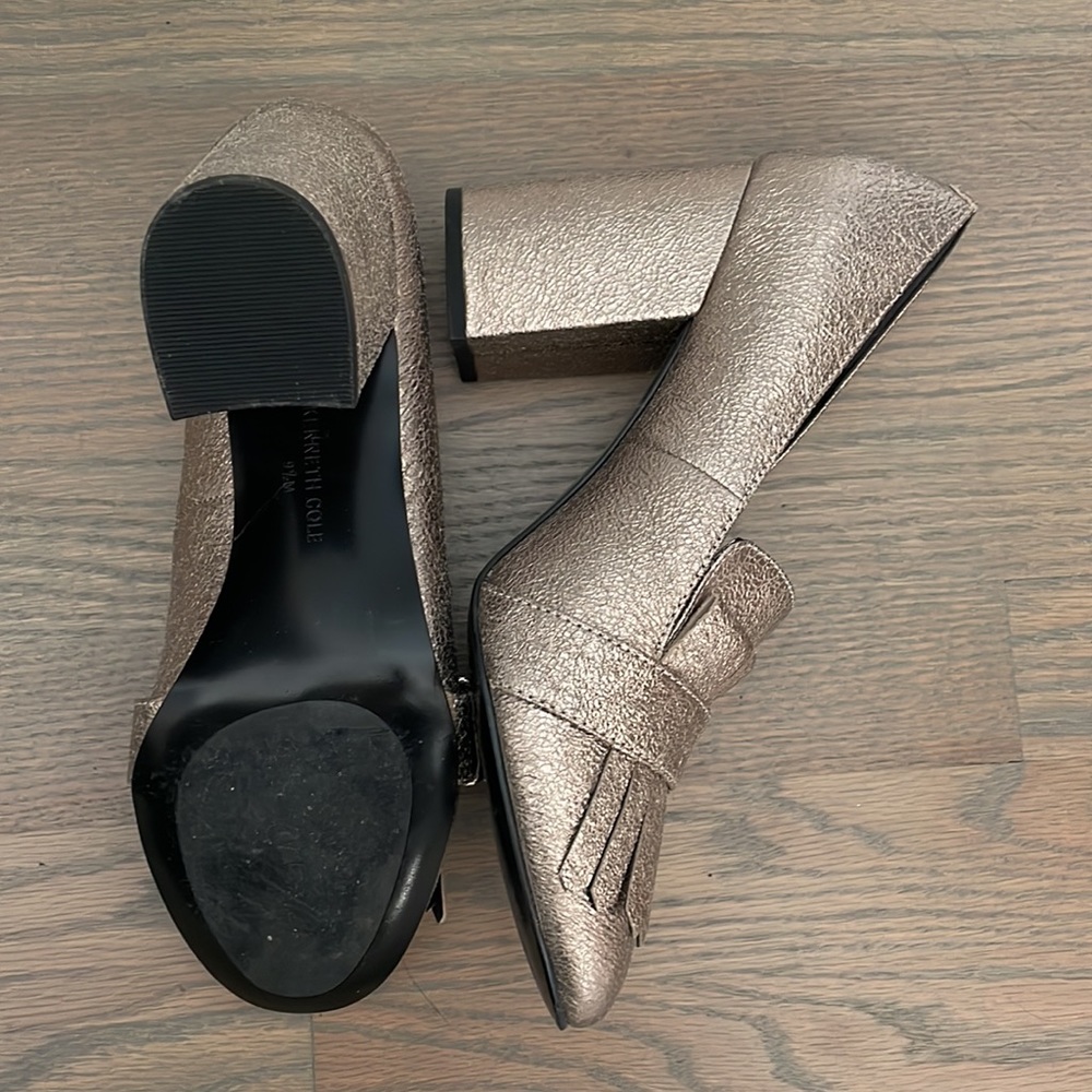 Kenneth Cole metallic fun heels - Picture 2 of 2